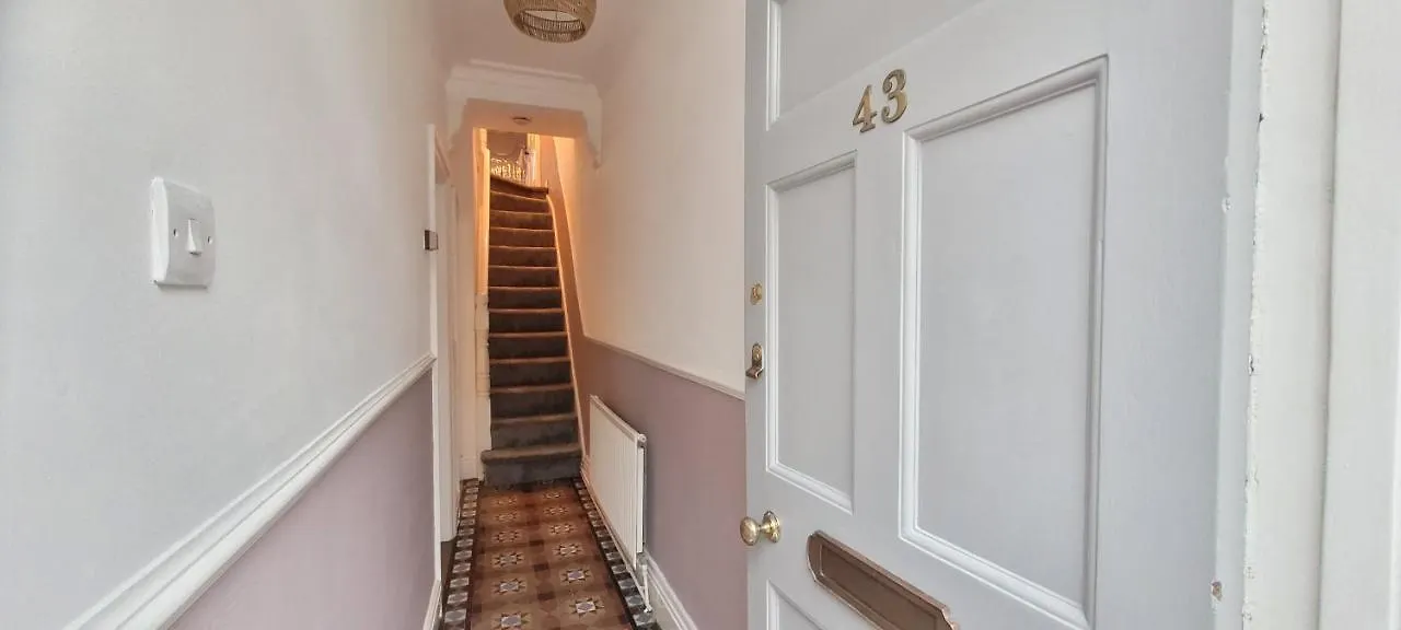 Hartoft St - 2 Bed Near River York 0*,  United Kingdom