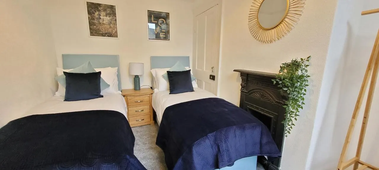 Dom wakacyjny Hartoft St - 2 Bed Near River York