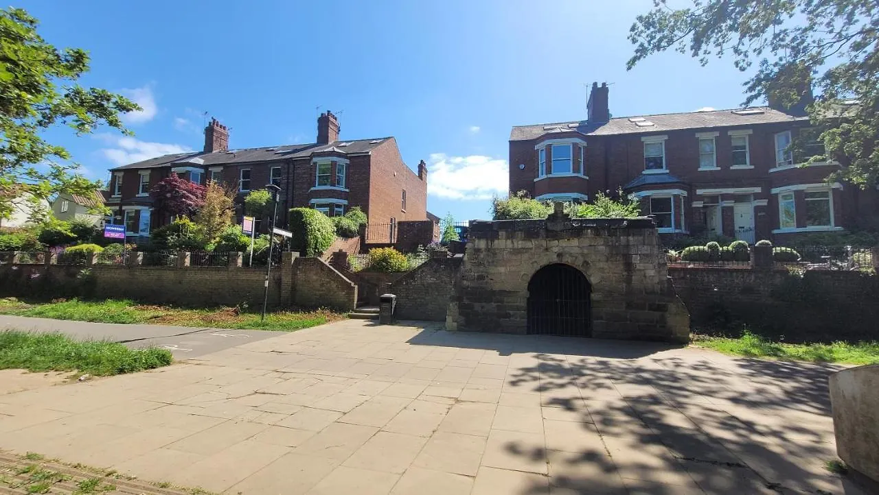 Hartoft St - 2 Bed Near River York Dom wakacyjny